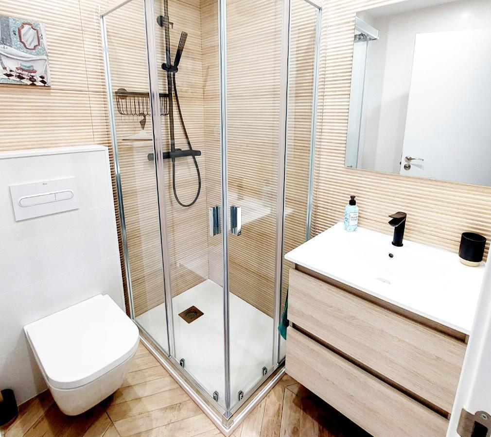 Apto Ramon Y Cajal,1- Centrico Y Cerca De Playa San Lorenzo-3hab Garaje Opc Apartment